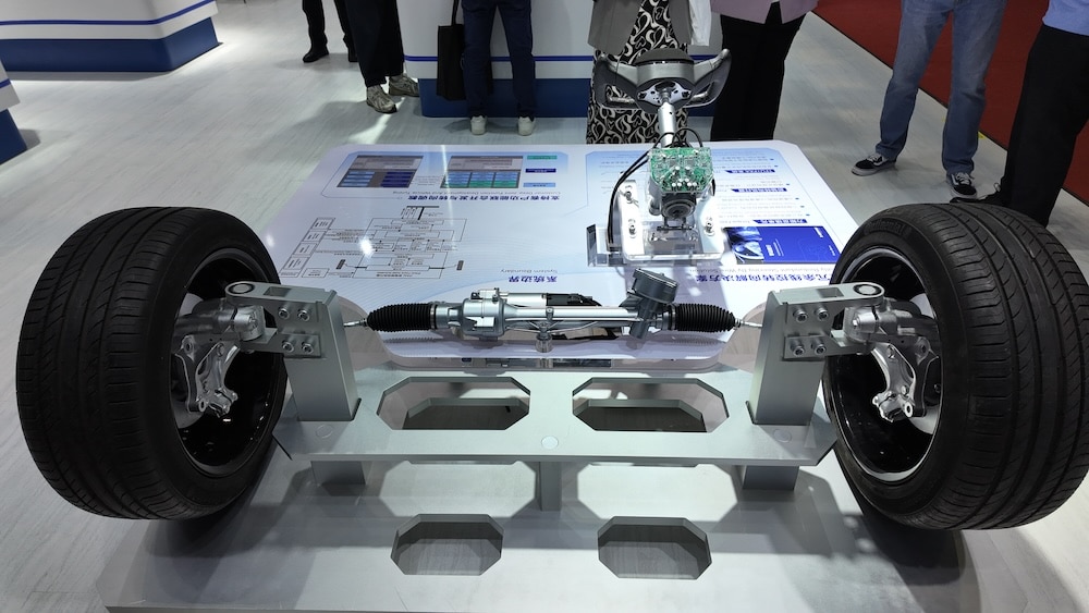 chinese wire control steer system in Shanghai auto show 2025
