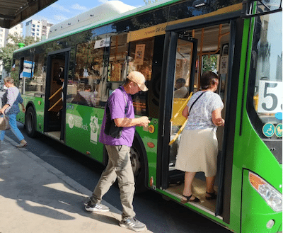 low floor design of electric bus in Bishkek equipped with Brogen electric portal axle